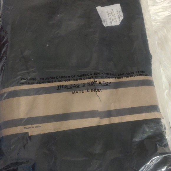 Cosi concepts sleepwear set two shirts and pants - Picture 2 of 3